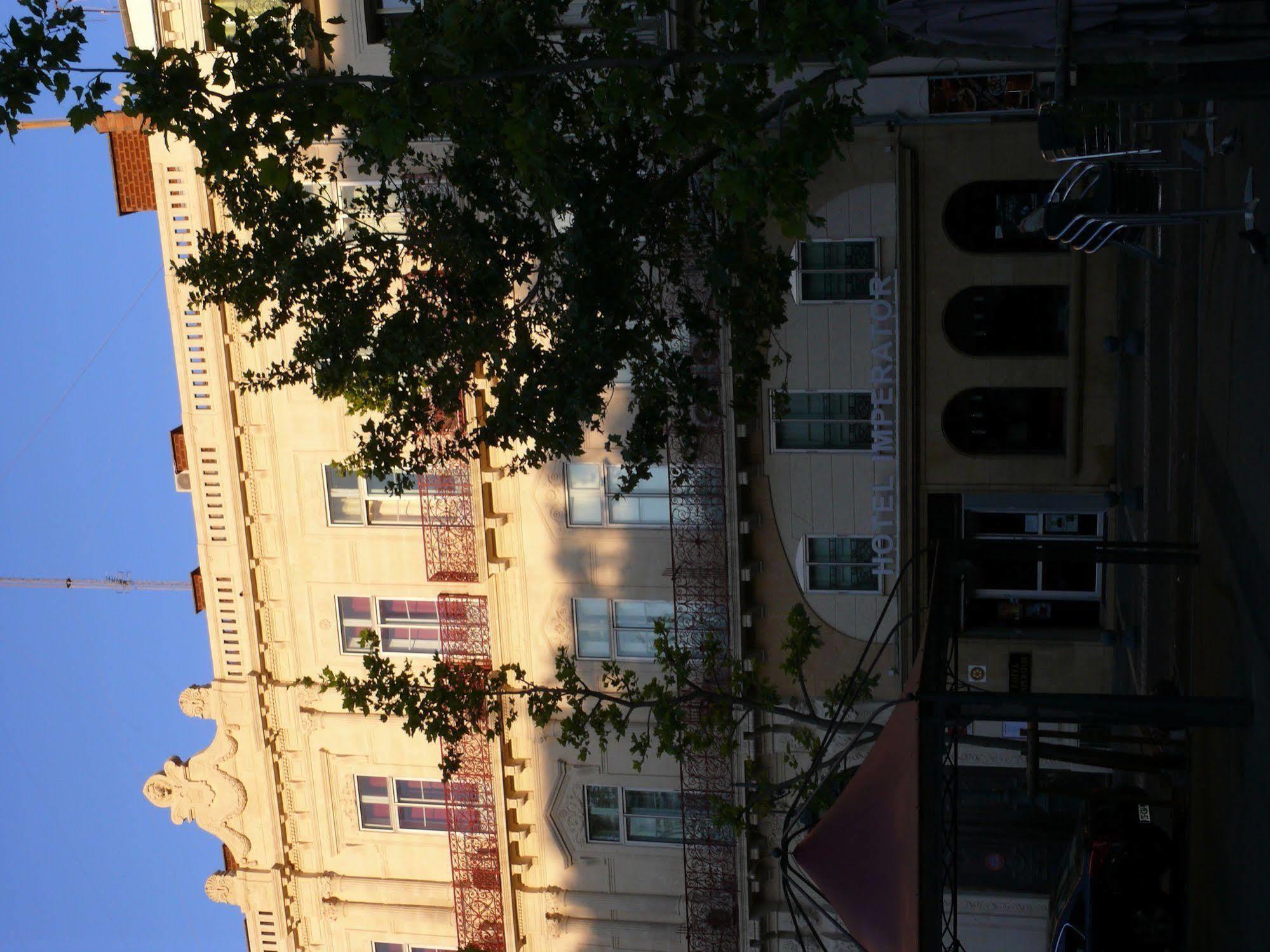 Hotel Imperator Béziers Kültér fotó